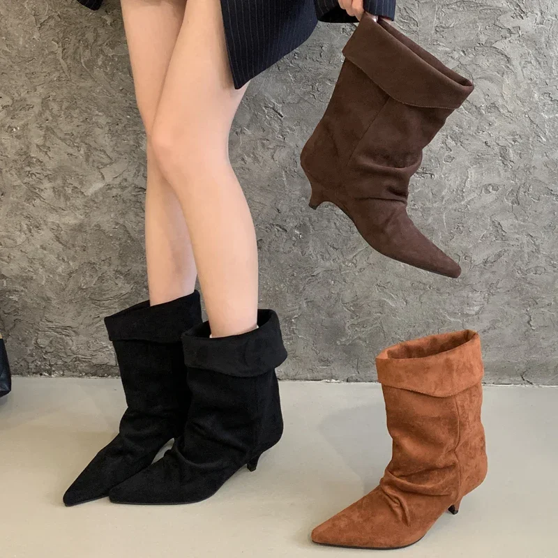 Street Fashion Vintage - Botas de Cano Curto Vintage com