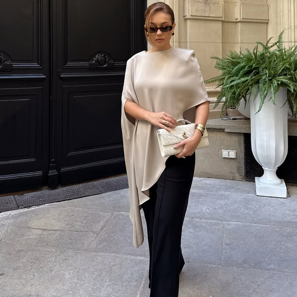 Vestido Branco Sexy com Fenda  - Street Fashion Look avaliação e preço